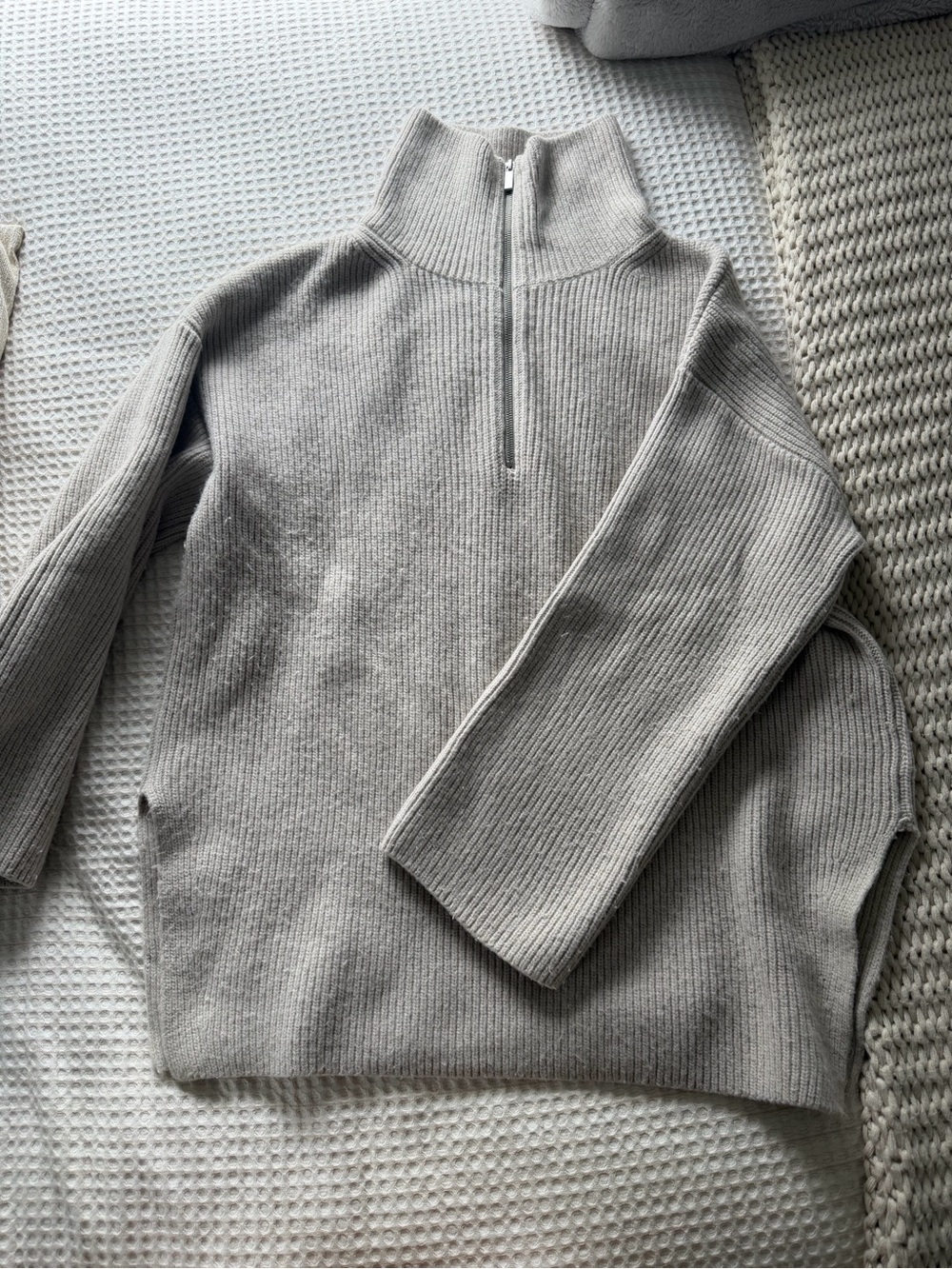 H&M Women’s Half Zip-Up Ribbed Sweater - Light Gray